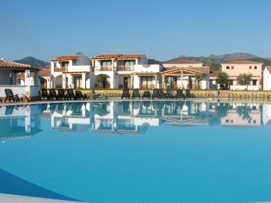 Aparthotel Le Tre Querce San Teodoro  Esterno foto